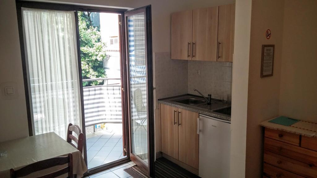 Apartments Dobranic Цриквеница Экстерьер фото
