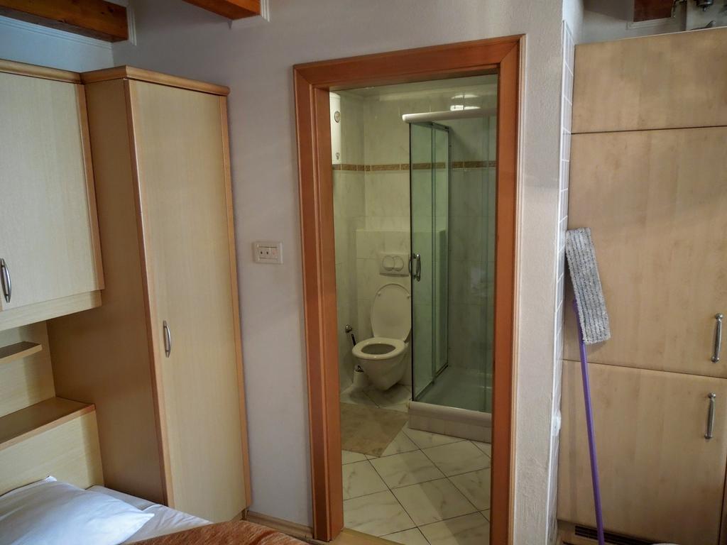 Apartments Dobranic Цриквеница Экстерьер фото