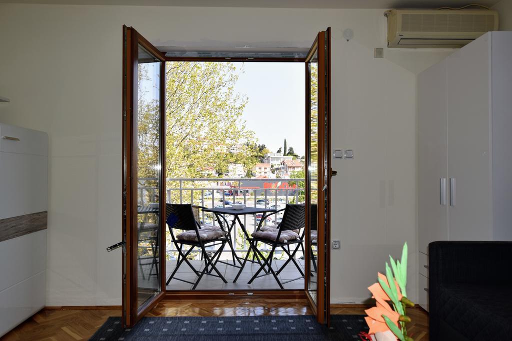 Apartments Dobranic Цриквеница Экстерьер фото
